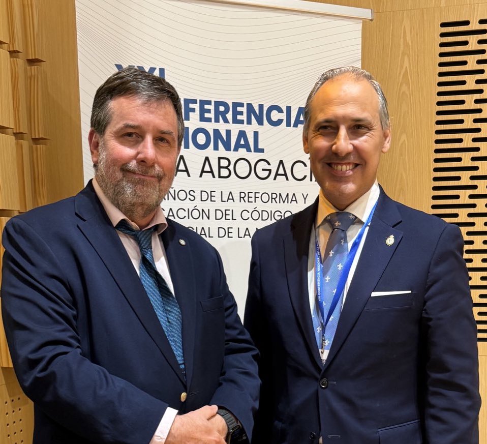 En la XXI conferencia Nacional de la Abogacía - Colegio de Abogados de Bahia Blanca, Provincia de Buenos Aires.