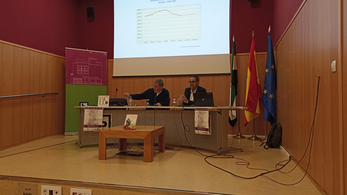 Este jueves 6 de noviembre, en la <a href="/bibliotecacc/">BPE CÁCERES</a>, se ha presentado el libro El Plan Badajoz. Entre la modernización económica y la propaganda política, coordinado por nuestro socio <a href="/FRodriguezJimen/">Francisco Rodriguez Jimenez</a>