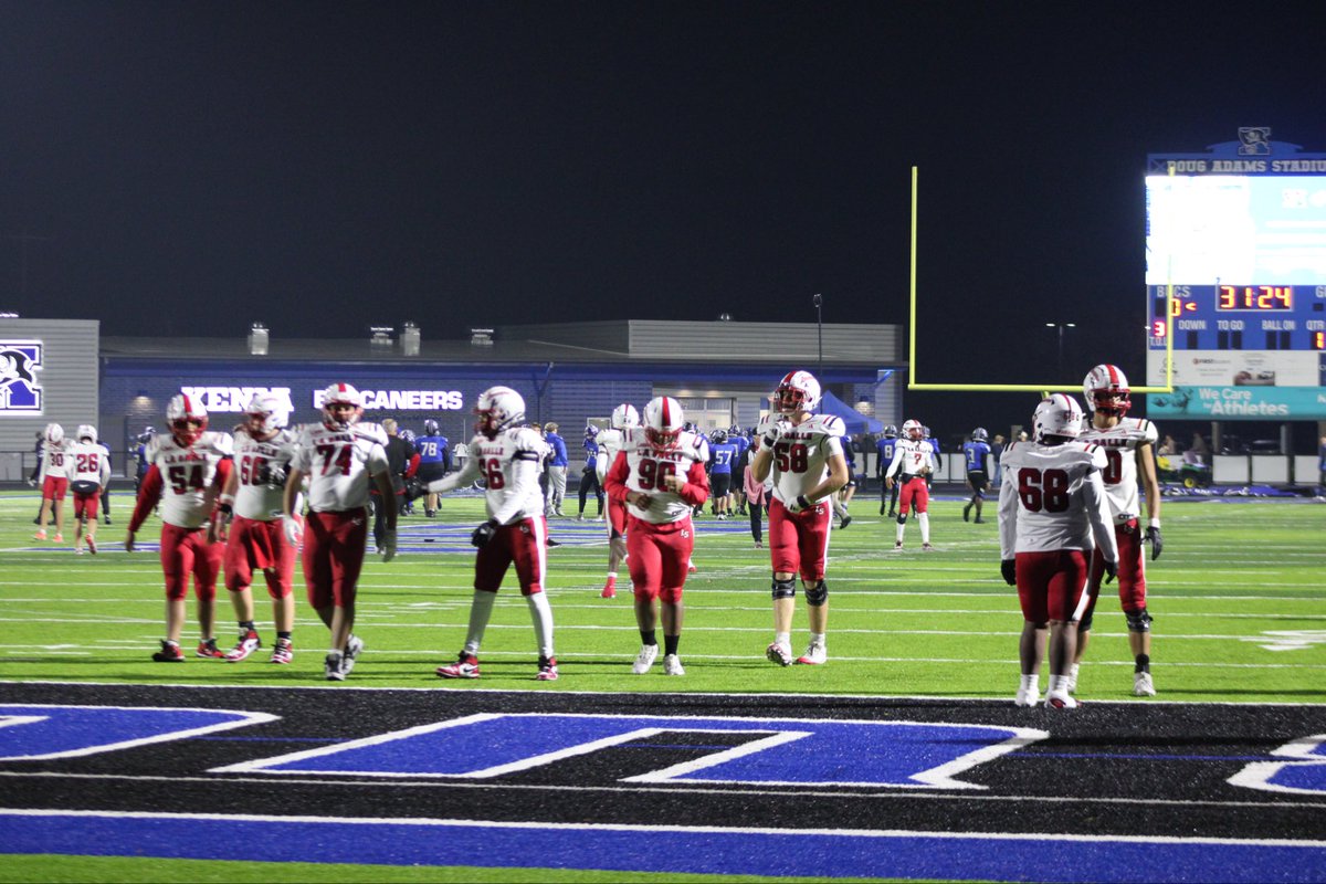 JacobBenge's tweet image. I’m in Xenia at Doug Adams Stadium where the 4 seed Buccaneers will host 5 seed Cincinnati La Salle in a D-II, Region 8 regional quarterfinal.

More from me for the Greene County Dailies later tonight.

@fairbornherald | @xeniagazette