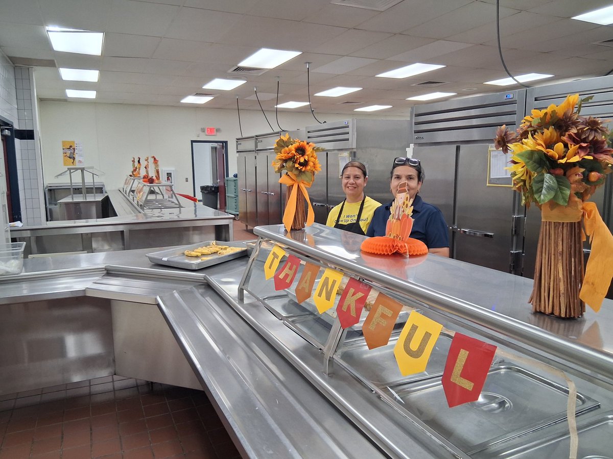 Appreciate the San Elizario High School cafeteria staff always ensuring the 2025 football teams always ate healthy and delicious pre-game meals.