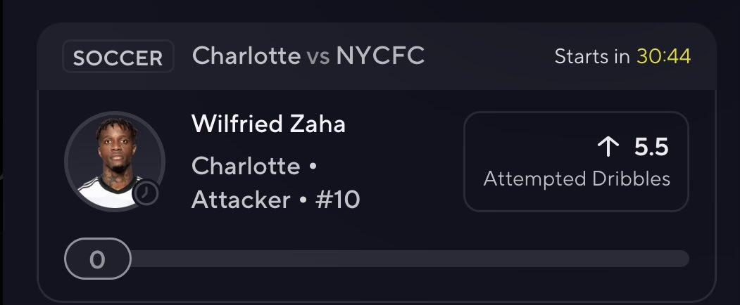 ratedfarprops's tweet image. BIG FACE! Posted 30mins ago! Could be bumped could not. Cord got it first