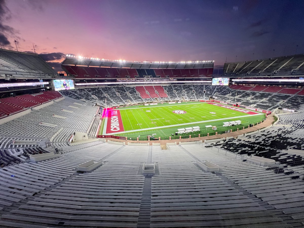 #MaxfieldVisitsBama | #Rolleth 
#MaxfieldTakesOnTheTide | #BeatLSU