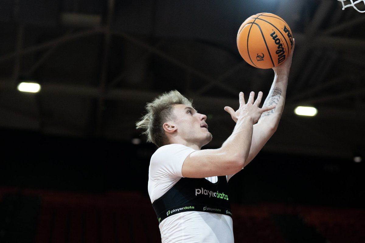 Davidson Basketball tweet media