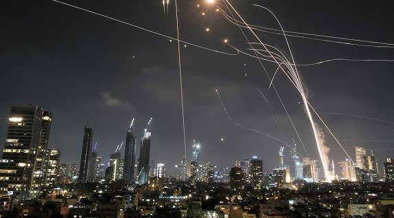 Inteligencia de Israel asegura con preocupación que Irán está construyendo misiles muy avanzados y que sería bueno realizar un ataque preventivo antes que sea demasiado tarde