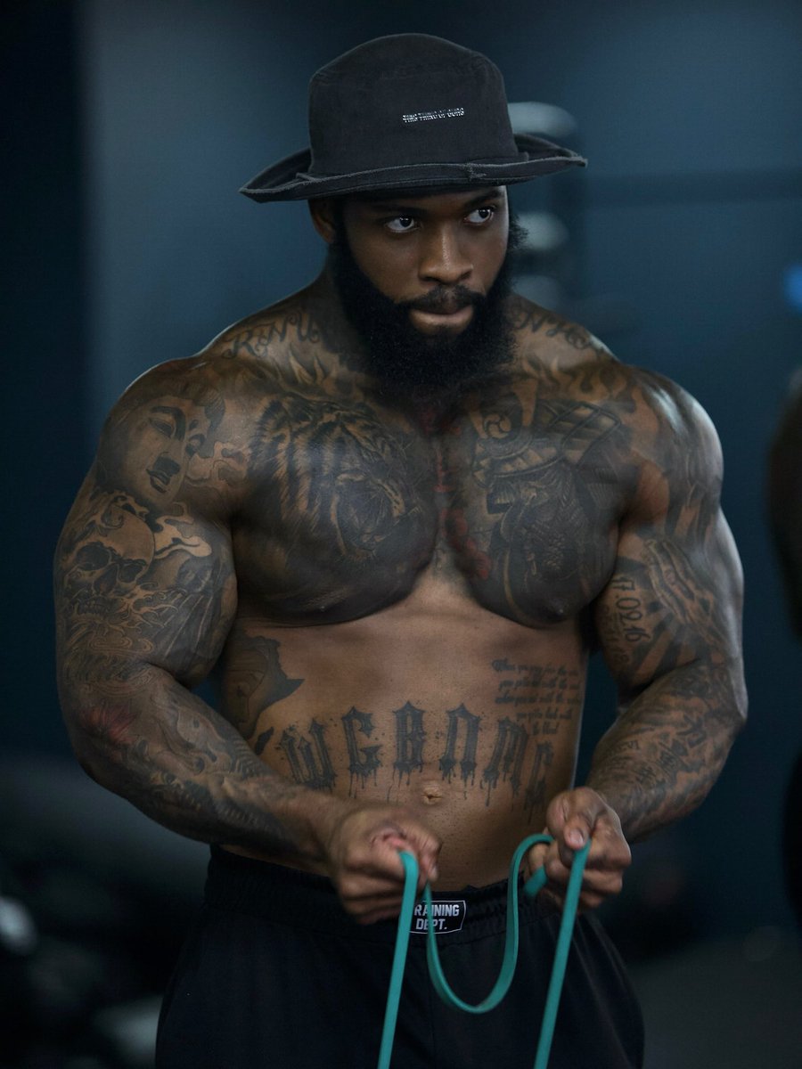 thebigwriter_'s tweet image. 