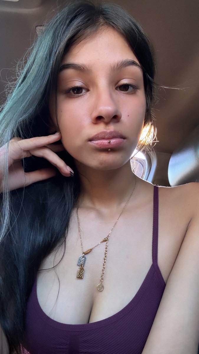 MoneyyMyaa25's tweet photo. Sweaty, spoiled and ready to drain ur wallet… it is payday after alll🤑 https://t.co/W0nBVf7gTx