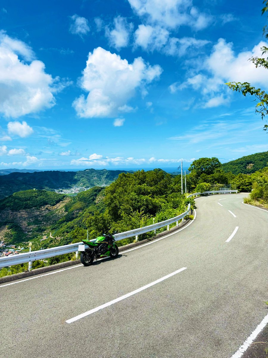 風景画 青空と緑の風景27✖️24 風景画 青空と緑の風景27✖️24 風景画 青空と緑の風景27✖️24 Kazuo