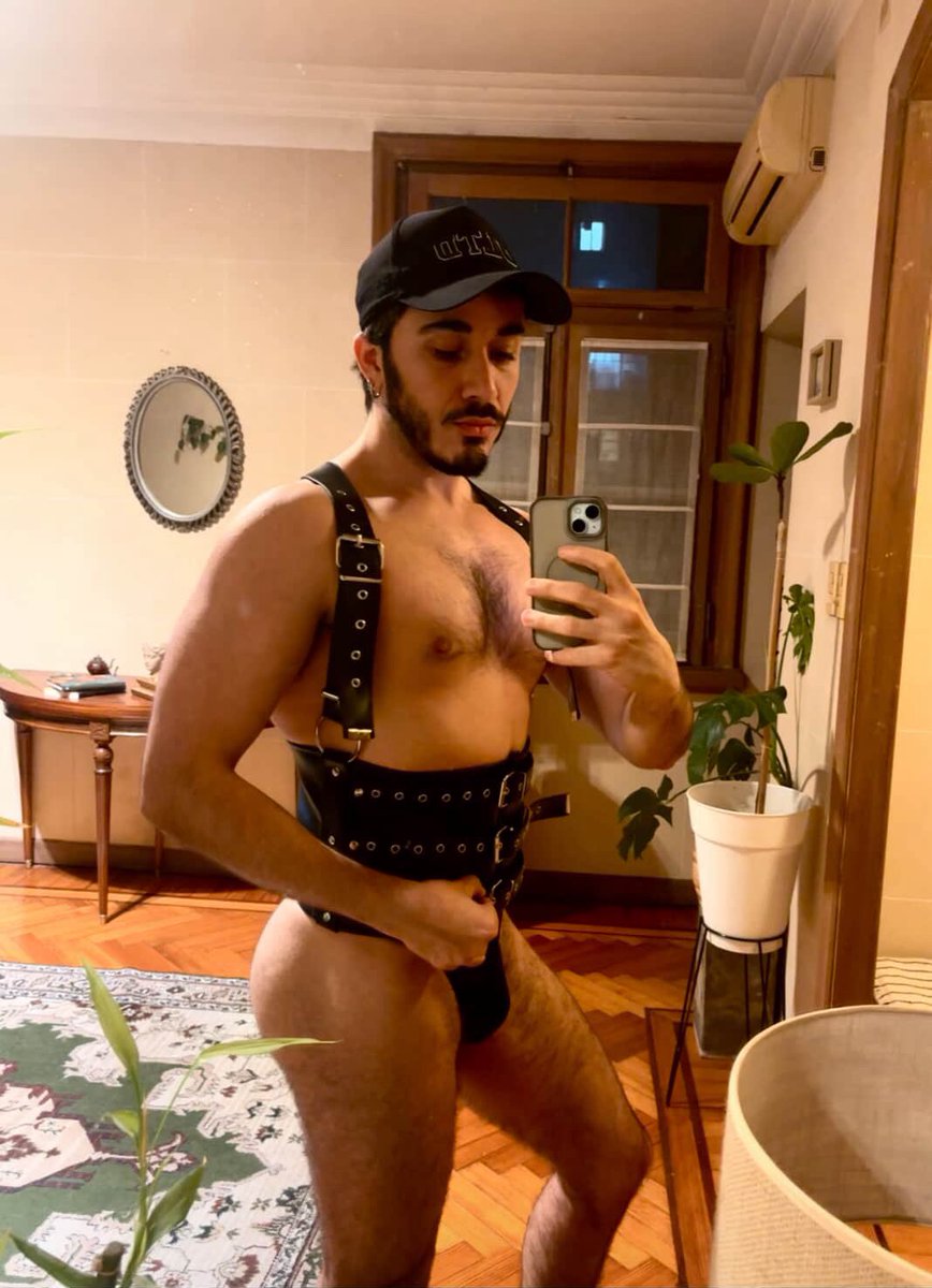 labusacca__'s tweet photo. Amore, será mucho ir así a la próxima Durx??? https://t.co/oI8KC1BJbq