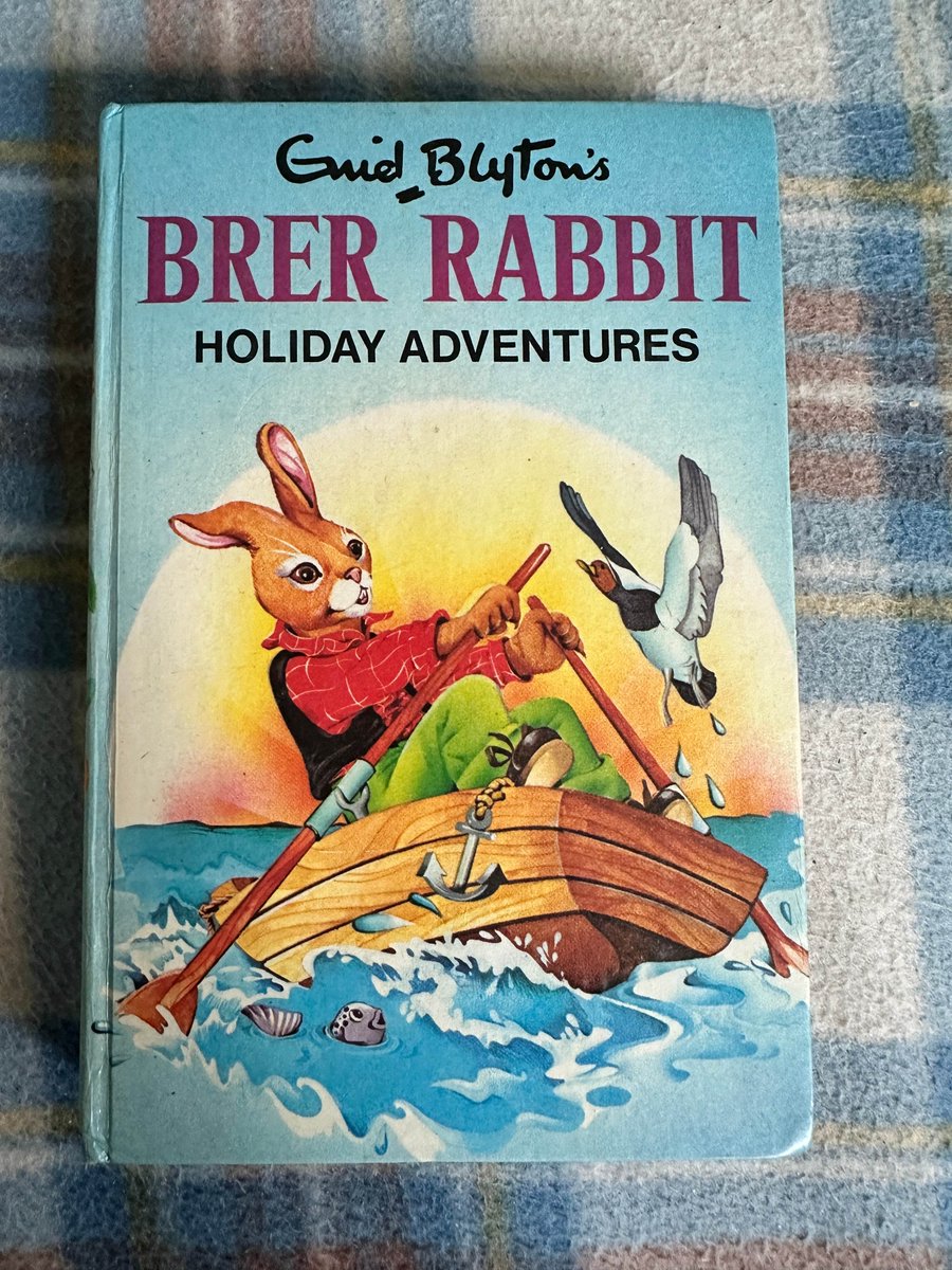 HoneyburnBooks's tweet image. 💖 Brer Rabbit Holiday Adventures Enid Blyton - Honeyburn Books 💖 by Honeyburn Books (UK)

Starting from 🤑 £5.00 🤑

Shop now 🛍️ at honeyburnbooks.com/products/brer-…

#BrerRabbit #EnidBlyton #EnidBlyton