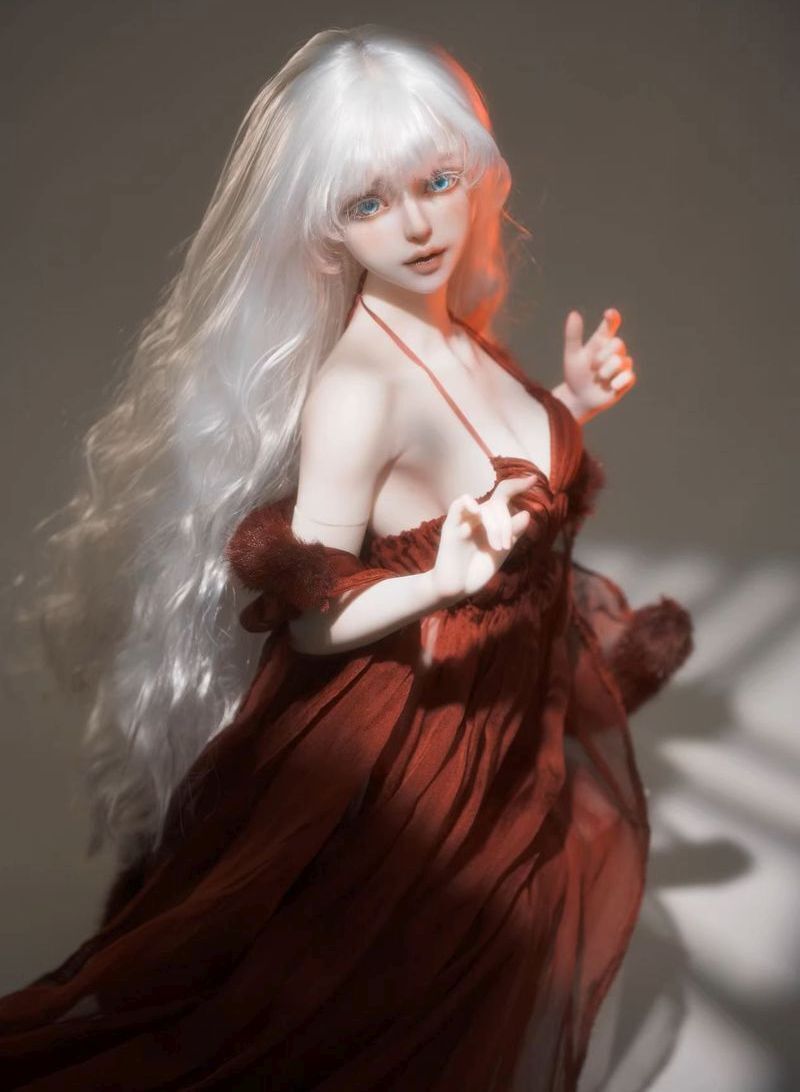 DOLKSTATION's tweet image. 【即納情報】
Coral Reef Dollから『Moon Dust』のご紹介です！
➡️dolk.jp/portal/itemDet…

力強く見つめるてくる表情は、見る者の心を惹きつけてやみません。
わずかに開かれた唇が、何かを語りかけてくるかのようです。
息をのむような美しい造形を、ぜひお手元でご堪能ください！