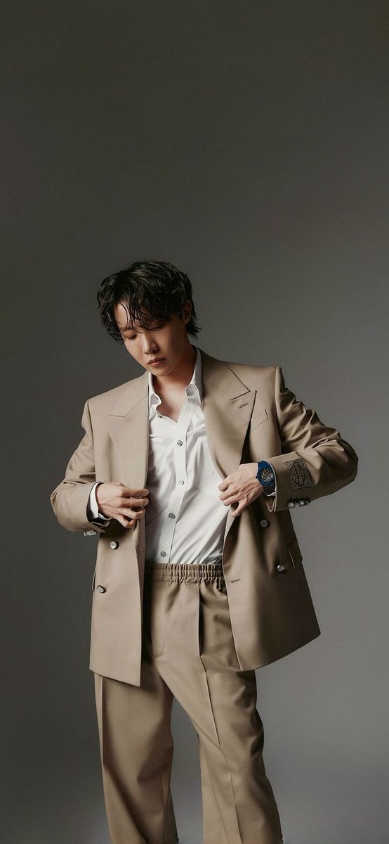 JCG110899's tweet photo. I vote #jhope for #2025MAMAVOTE https://t.co/6q3qPweWmJ