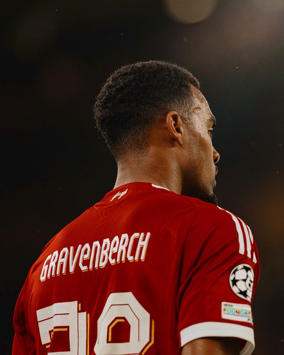 Hugo #LFC tweet media