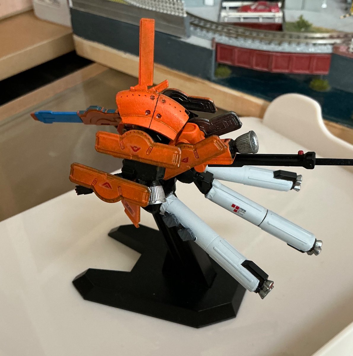 tarobetamisuke's tweet photo. キハール製作
デカールを控えめに貼る
一応、この辺で完成としておこう
#ガンプラ　#キハール https://t.co/hsmhT3UjXS