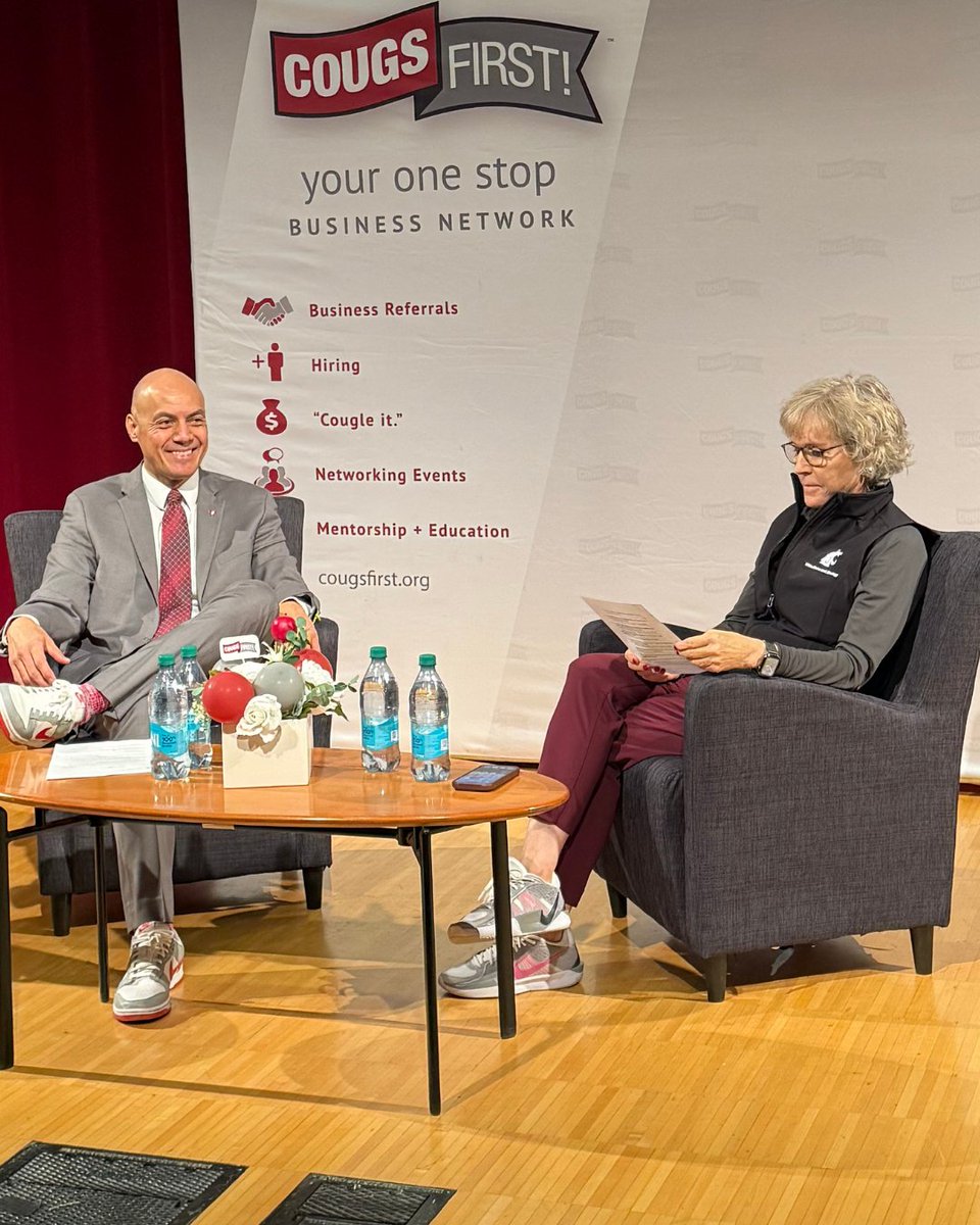 CougsFirst's tweet photo. Packed house for the keynote with President Betsy Cantwell and Derek Deis 4 News Now. Always great to see so many Cougs in one place. #GoCougs #CougsFirst https://t.co/VtxMLJaTZi