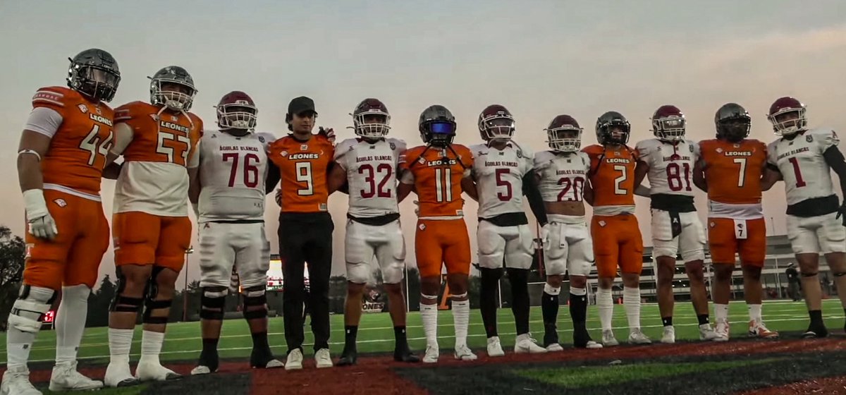 🆎🏈🦅 #EnVivo
<a href="/AguilasIPN/">Águilas Blancas IPN</a> vs <a href="/LeonesAnahuacMx/">Leones Anáhuac</a> 

👉 youtube.com/live/6hpR0TRz0… 

# #EnVivoAhora