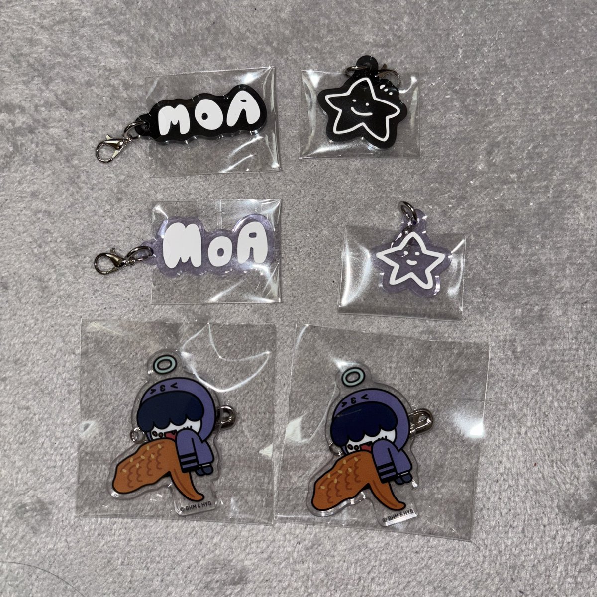 라라 tweet media