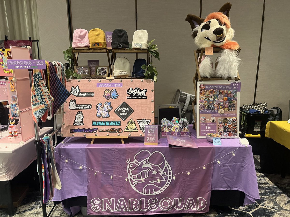 SNARLco's tweet photo. WE’RE AT @pacanthro COME THRUUU TABLE #12 https://t.co/Y8c8JUL6Qo