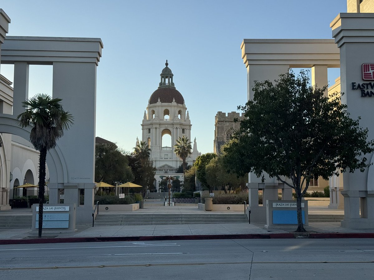 Mike Roe tweet media