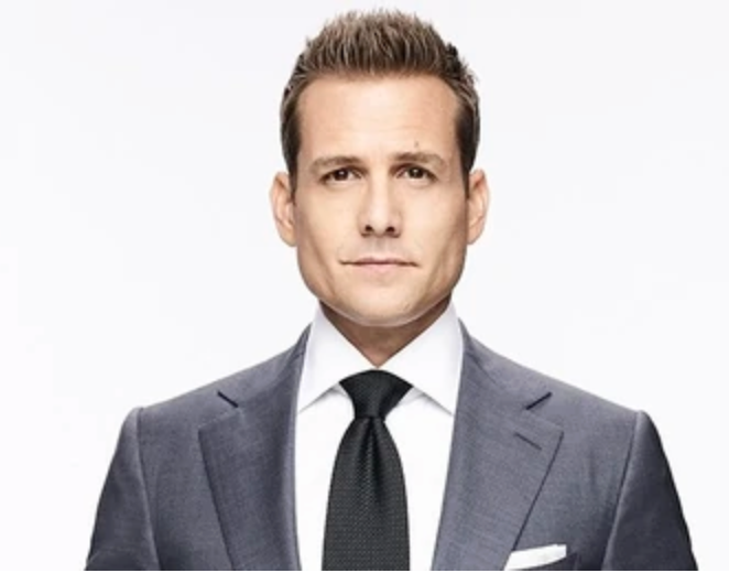 KatKanada_TM's tweet photo. BREAKING: 🚨

Another Conservative MP crosses the floor.

Harvey Specter for the Pearson-Hardman riding in Ontario joins the Liberal ranks.

This is a bloodbath for the Conservatives today. 💀

Does this give Carney a majority? 😨 https://t.co/AMUIZffhBa