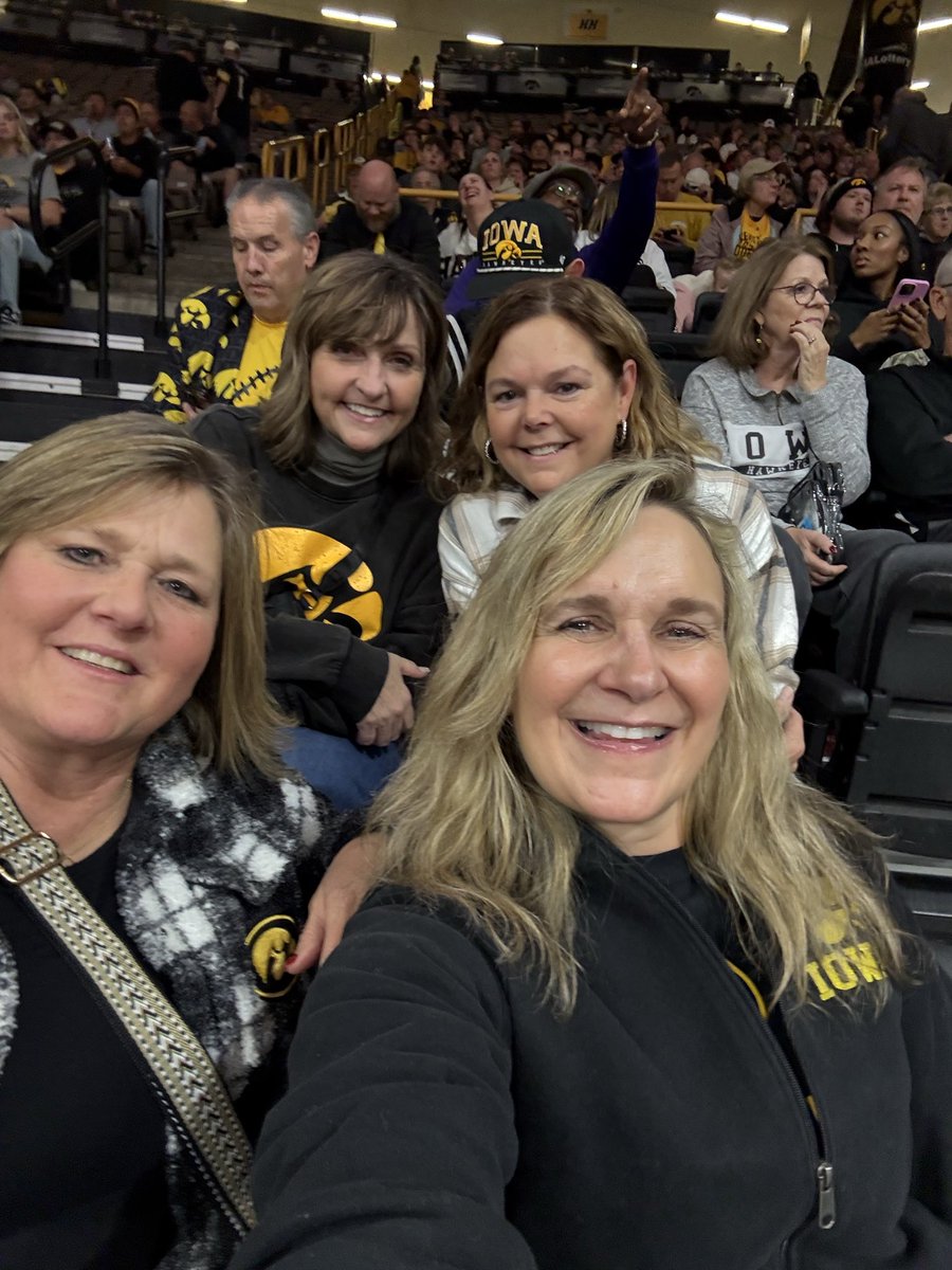 Girls Nite Out! Let’s Go Hawks🖤💛
#fightforiowa