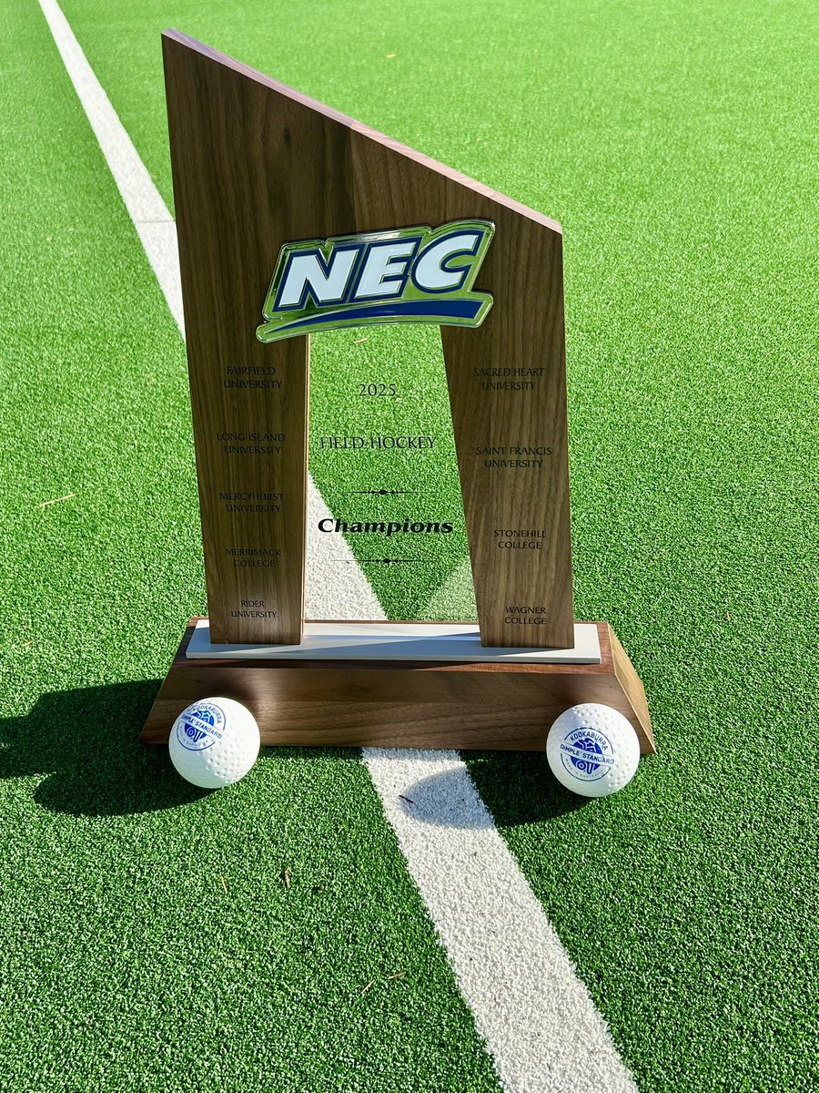 LinacreMedia's tweet photo. We help crown a @NECSports #FieldHockey champion  tomorrow in Connecticut‼️

Our pleasure to deliver #NECFH to @ESPN + and #NECFrontRow live audiences all week, with @BirdsEyeSports. 

#CollegeSports #LinacreMediaOnTV 🎥🏑📺🎛🎙🇺🇸 https://t.co/8SQljNFqeJ