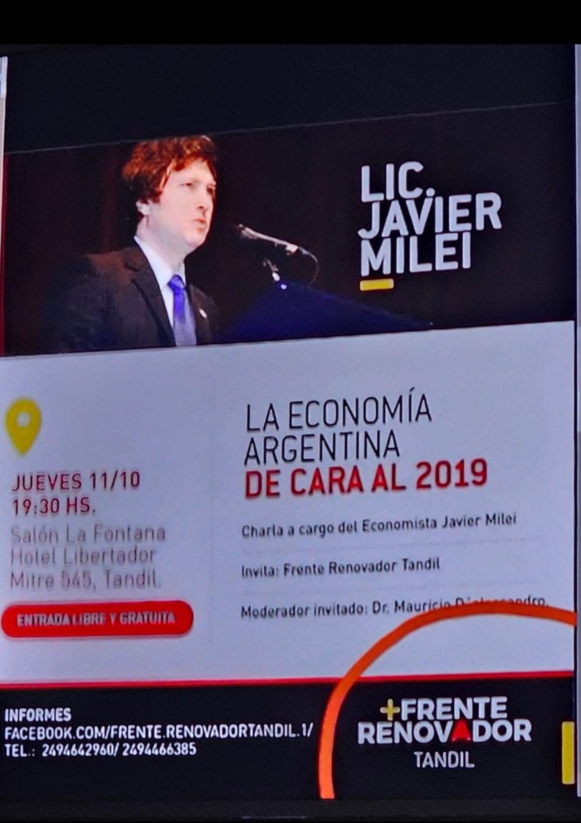 Nunca te olvides que milei es empleado de massa y de scioli. solo los boludos pueden creer que algo va a cambiar... esta foto lo delata