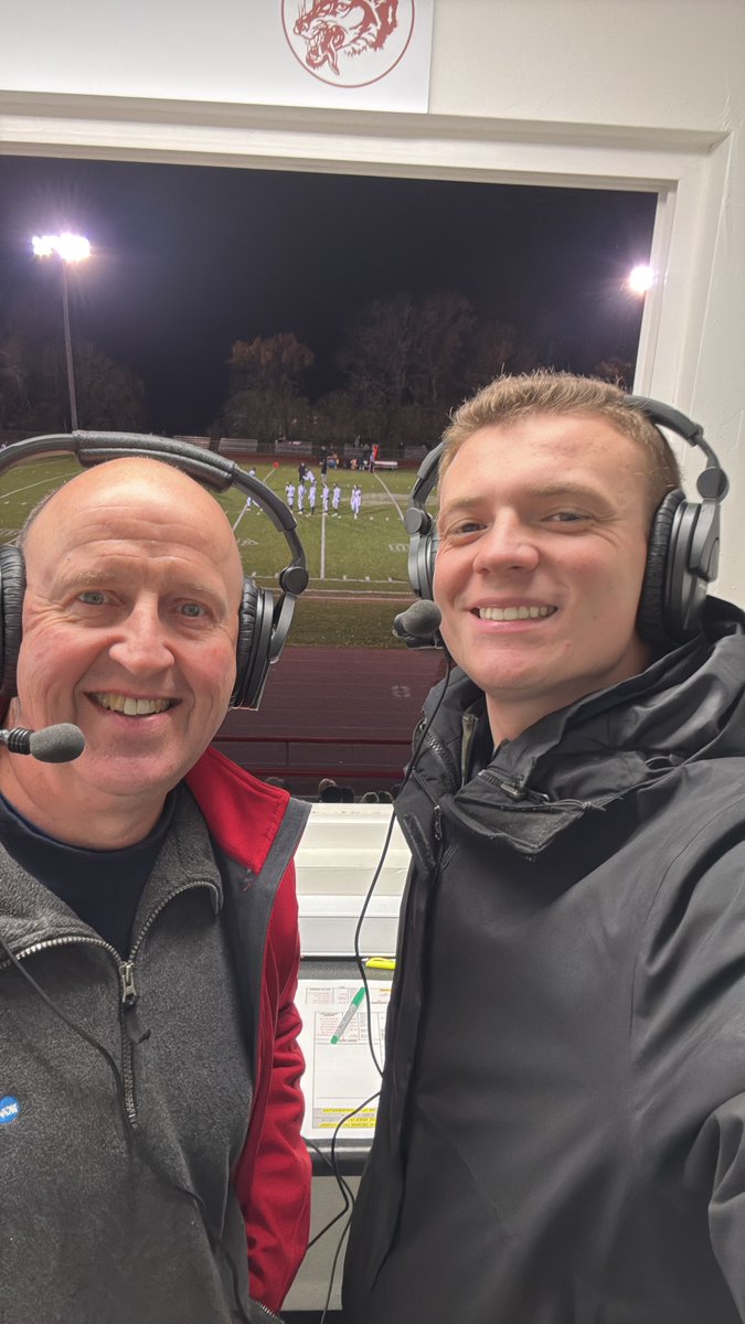 Quarter-Final Weekend 🏈🏈🏈

Pregame selfie before we battle the cold for PLAYOFF FOOTBALL as the Freedom Irish ☘️ come to Winneconne to take on the wolves 🐺 in division 4

Can’t miss action dead-ahead with a 7pm kickoff on <a href="/thescorewi/">The Score WI</a> 
#TonyGNation #wiaa #wiaawi #wiaafb