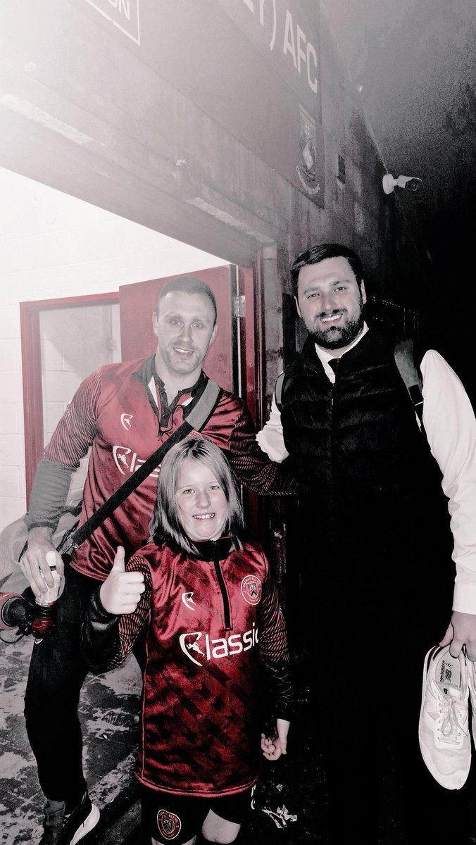 <a href="/CaerauElyFC/">Caerau Ely FC</a> <a href="/JamieAnderson93/">Jamie Anderson🐦🏴󠁧󠁢󠁷󠁬󠁳󠁿</a> 🔴⚫️🏴󠁧󠁢󠁷󠁬󠁳󠁿⚽️