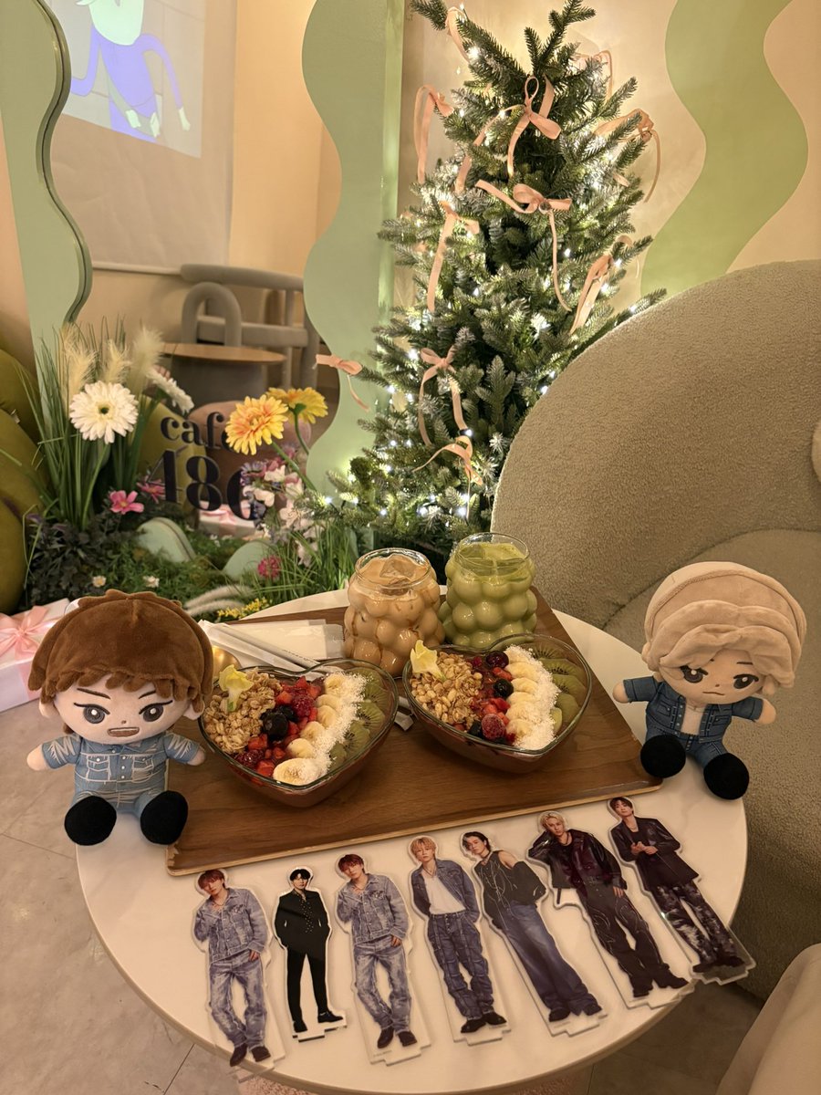 まおれんじ tweet media