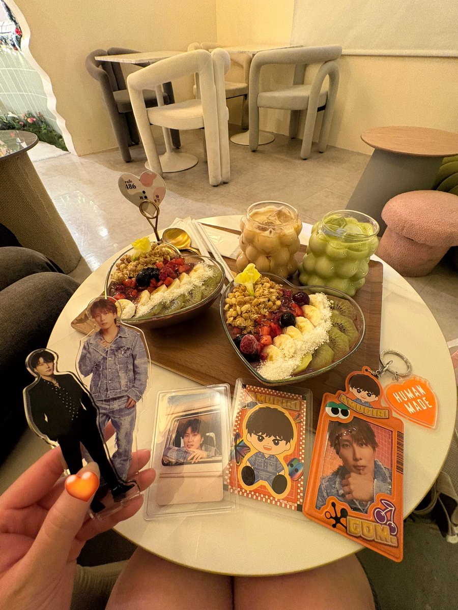 まおれんじ tweet media