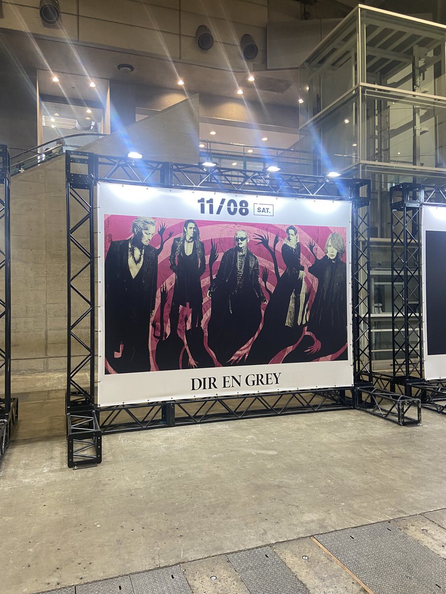 knot_mel's tweet photo. 幕張　ルナフェス

7年ぶりにメイクした31歳 https://t.co/Sh4pRoWark