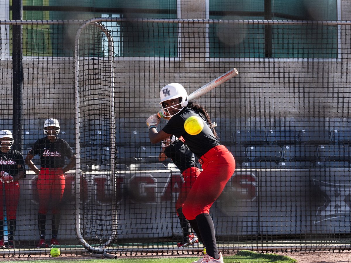 UHCougarSB's tweet image. 💥💥💥