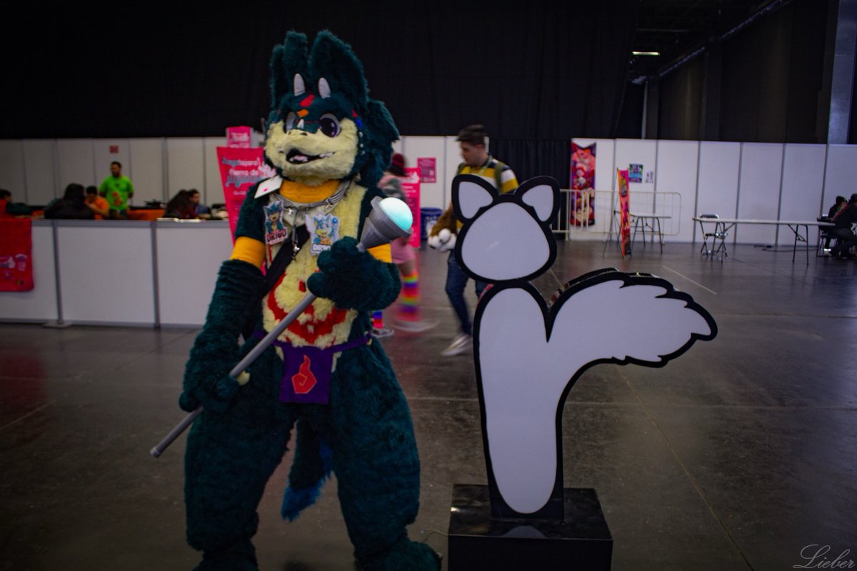 Have a fun #fursuitfriday!