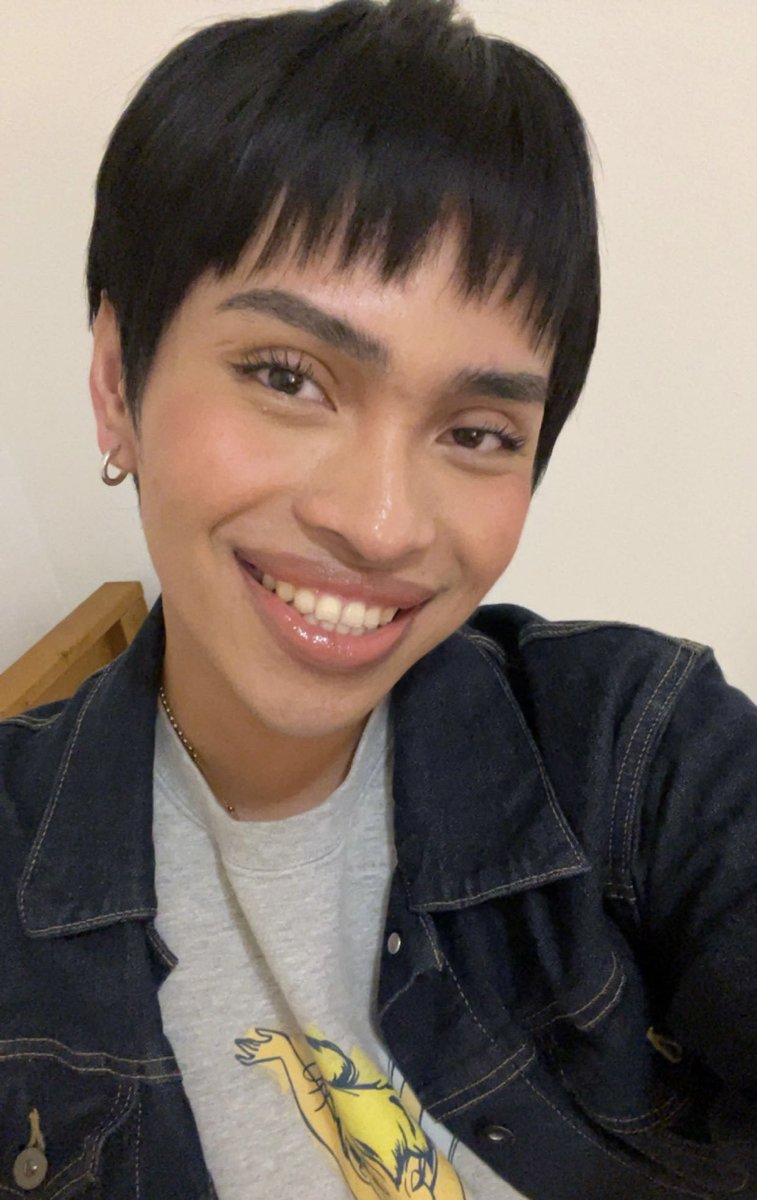pukandanq's tweet photo. dont mind me, i just wanna put a new pinned tweet 😘 https://t.co/zgo8jIQNIo