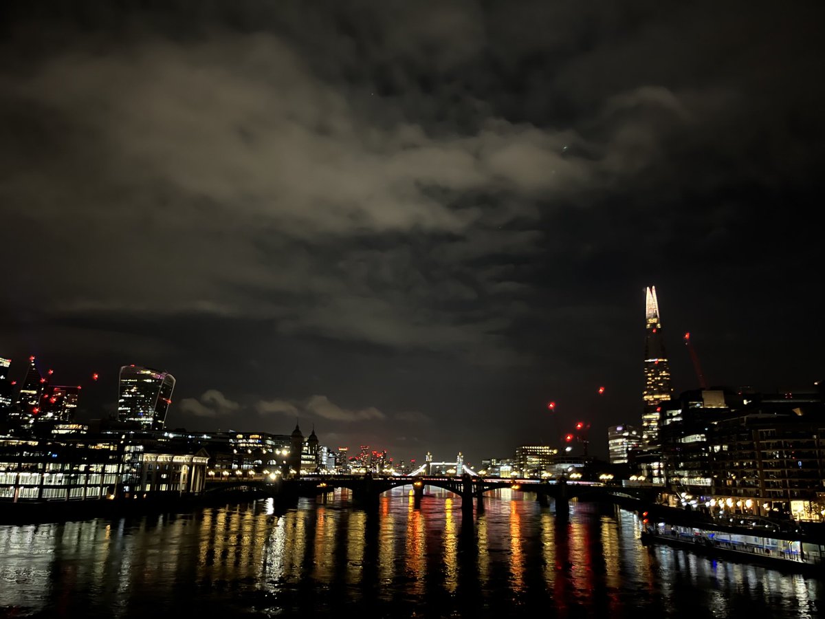 Redflame tweet media