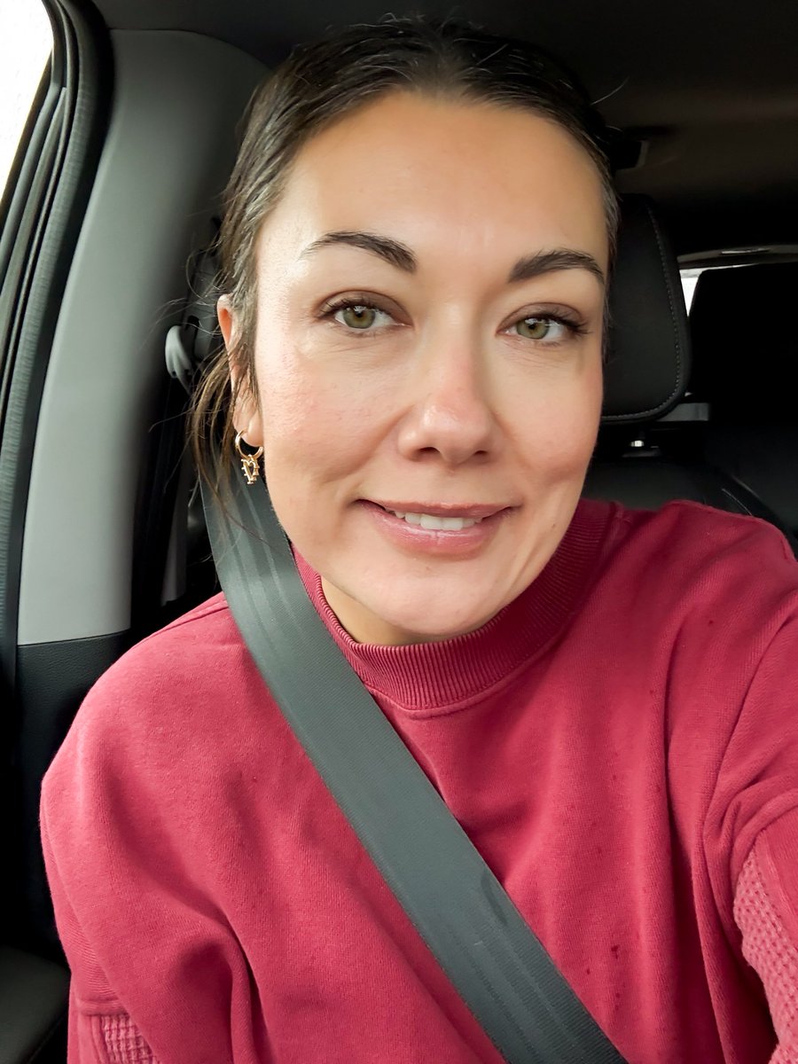 Survived conferences! Let’s go 4 day weekend ❤️❤️