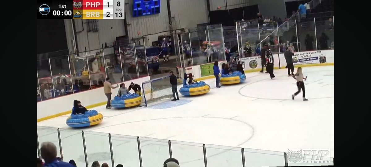 KLkxBd2aLihgiMH's tweet photo. なんかすごく楽しそうなの出てきた
#FPHL
#BRBobcatsHKY
#PHProwlers https://t.co/ovknOdtUk7