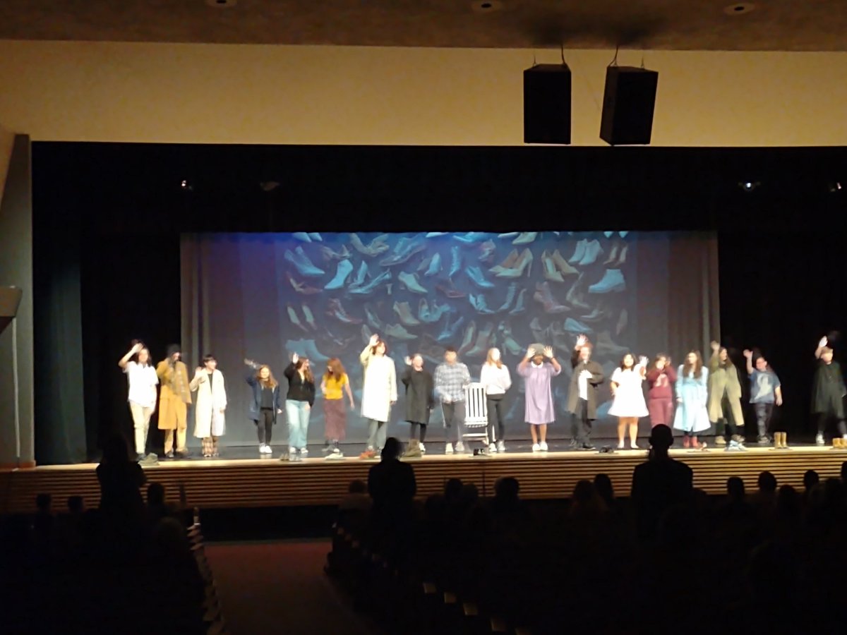 A great opening night of, "If the Shoe Fits". Great job cast and crew! #hpsdawesome @hanoverpublic