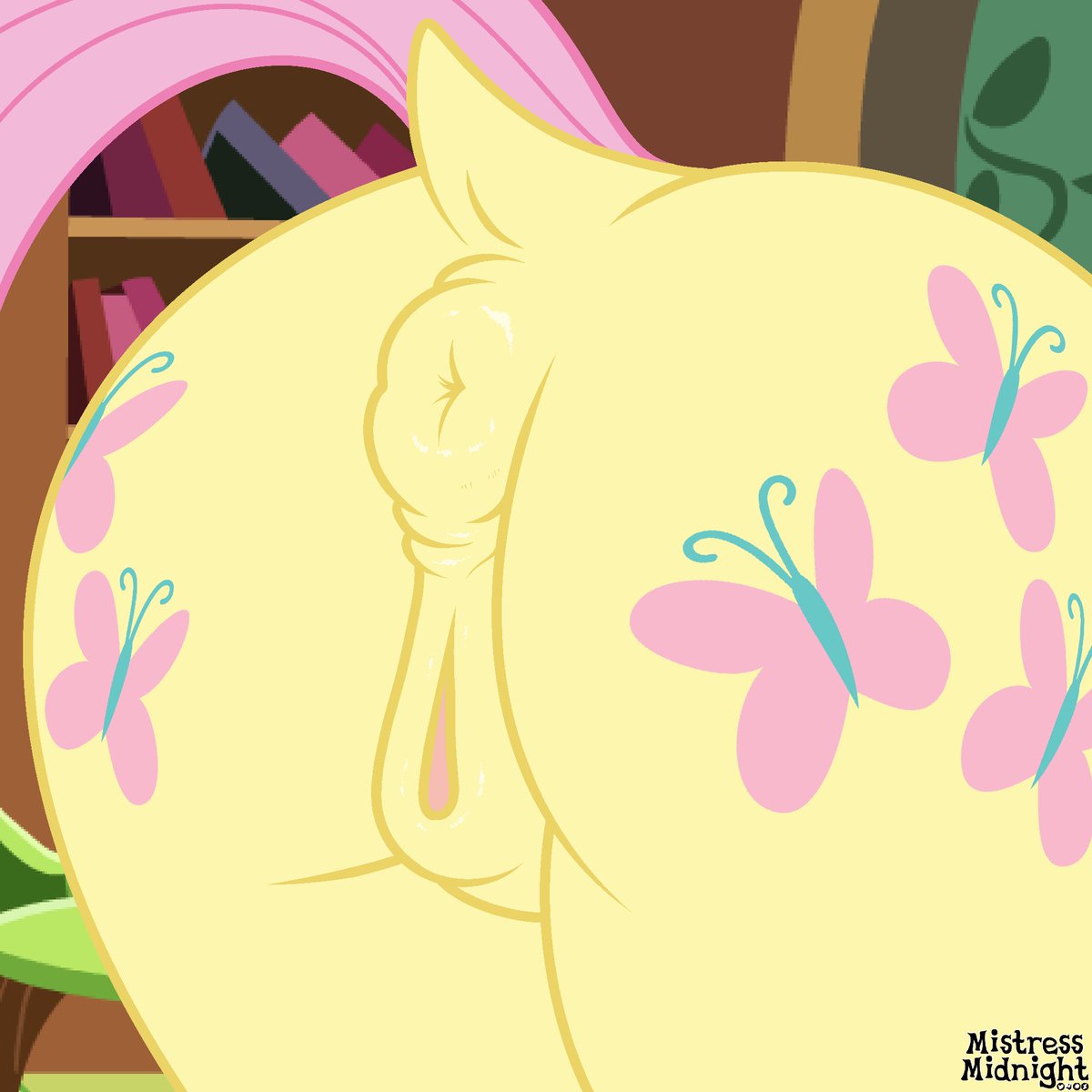 Mistress Midnight tweet media