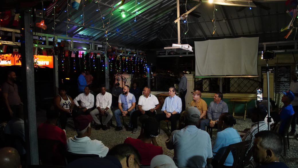 📍La Vega

Francisco Javier, sin importar la hora, renace la esperanza del pueblo dominicano.
Cada paso que damos nos acerca al futuro que merecemos.🙌🏼🙌🏼🙌🏼

Sigamos paso a paso.
#FranciscoJavierPresidente 💜✨