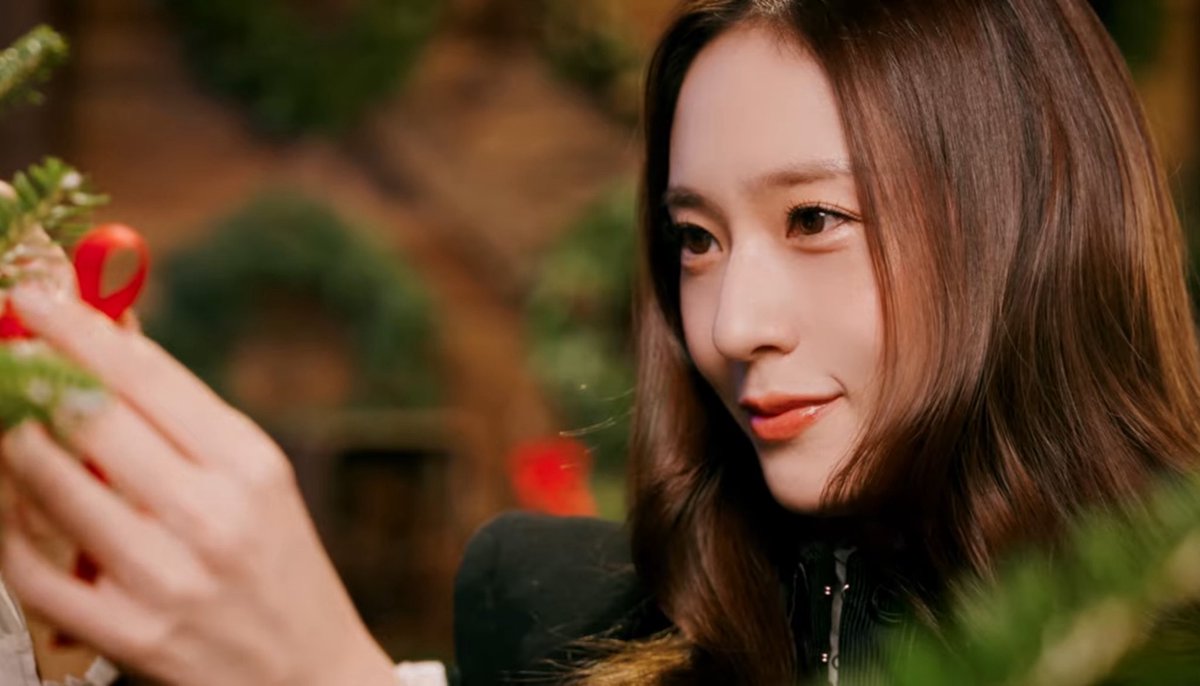 クリスタルのオタクが全員大好きなちゅんと上がったかわうい口角🫶🏻