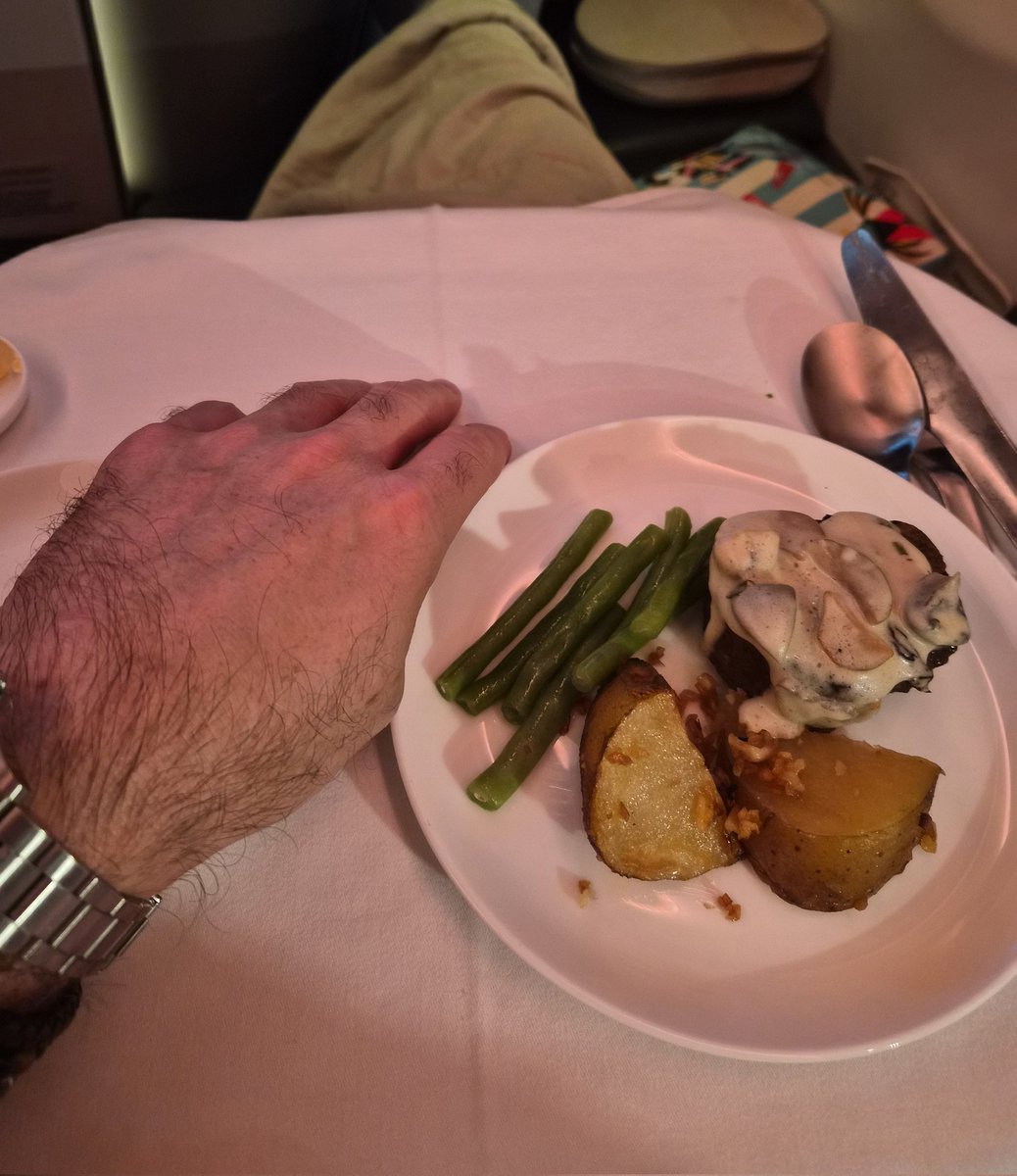 JustDrew_2's tweet photo. @Chefneilperry you may not be responsible for portions, but you shouldn't have your name against this #Qantas #businessclass meal, rubbery overcooked steak.

Awful @Qantas business class main meal on a $5k, 9 hour flight. Continuing your journey to becoming a #budget #airline https://t.co/wdaZEq8tMr