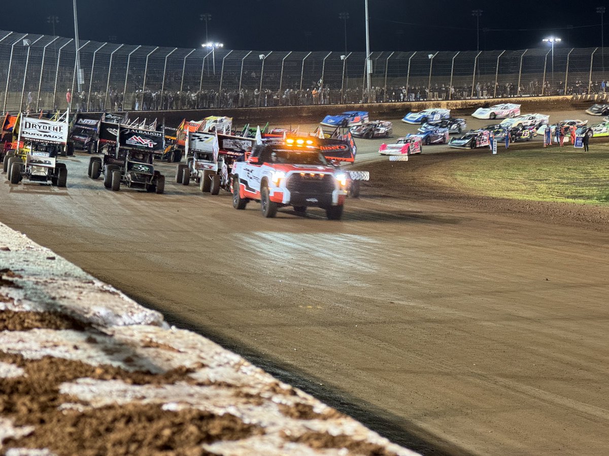 World of Outlaws tweet media