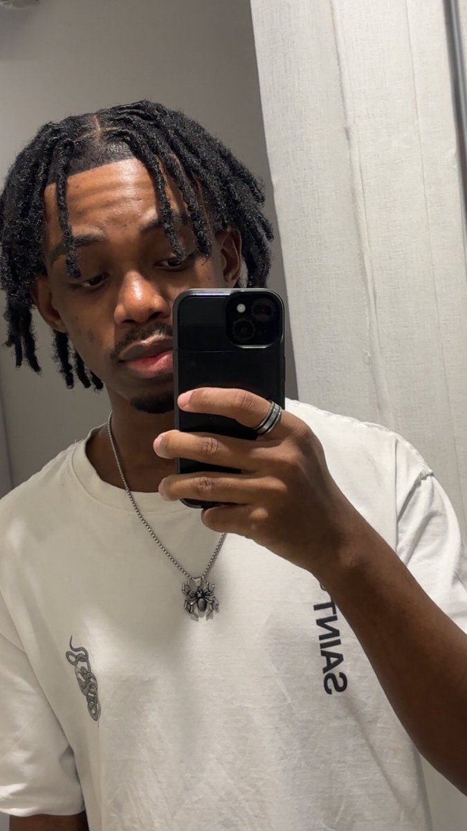 𝔇𝔍 ♱ tweet media