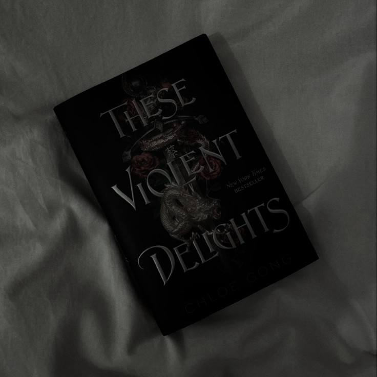 SaintofScars's tweet image. ️️️ 
️️  
NICOLE MARILHÉA, 1990.

Books have always been my go-to for a little break from reality. Do you ever find yourself so captivated by a book that you lose track of time? [ENG/ID]
️️️ 
️️