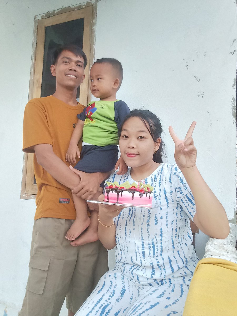 niken0811_'s tweet photo. Alhamdulillah 25years♥️ https://t.co/dUcHU8q2zA
