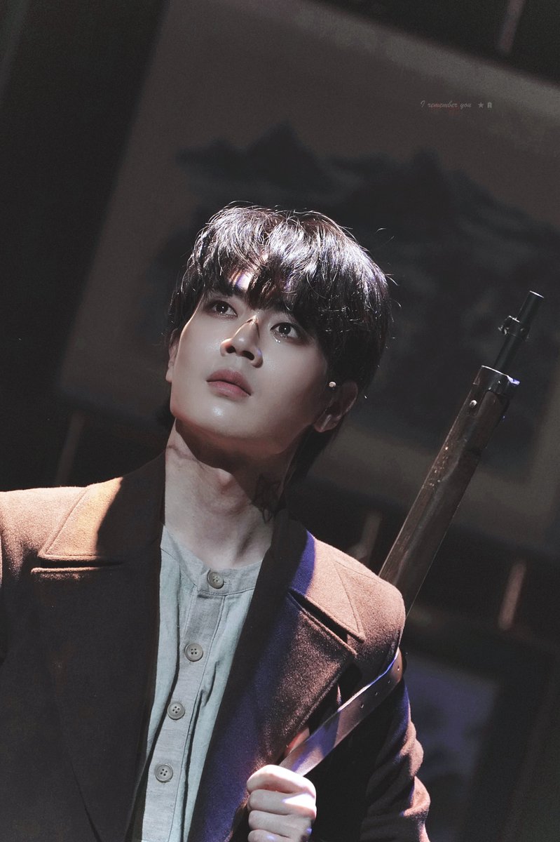 ChaseAMirageH's tweet image. 힘든 이야기를 쓰면 힘든 사람 하나가 줄어
아픈 이야기를 쓰면 아픈 사람 하나가 줄어

-
김지온 • 빵야
20251107 빵야 : 성남