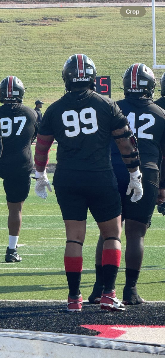 Jaquez610678's tweet photo. ⭐️TRANSFER PORTAL DL⭐️
⭐️1 YEAR ELIGIBILITY + REDSHIRT⭐️ 
‼️Get with me‼️ https://t.co/enrAF0a48k