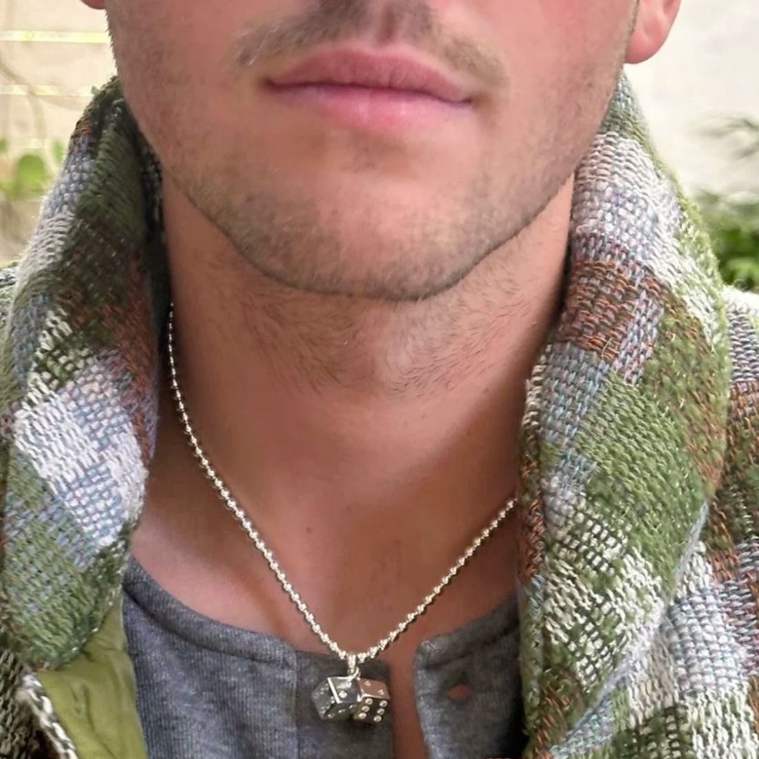 comfort for ruel stans (@safeforuel) on Twitter photo 