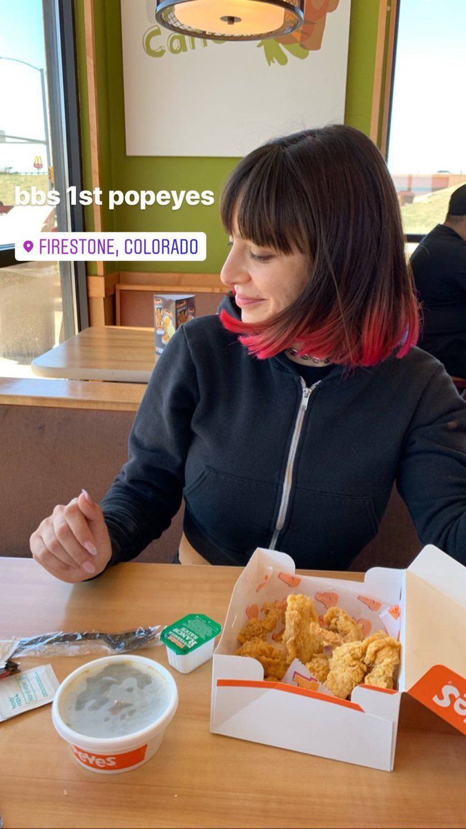 XCXLuxe's tweet image. Vote #charli for #GRAMMYs